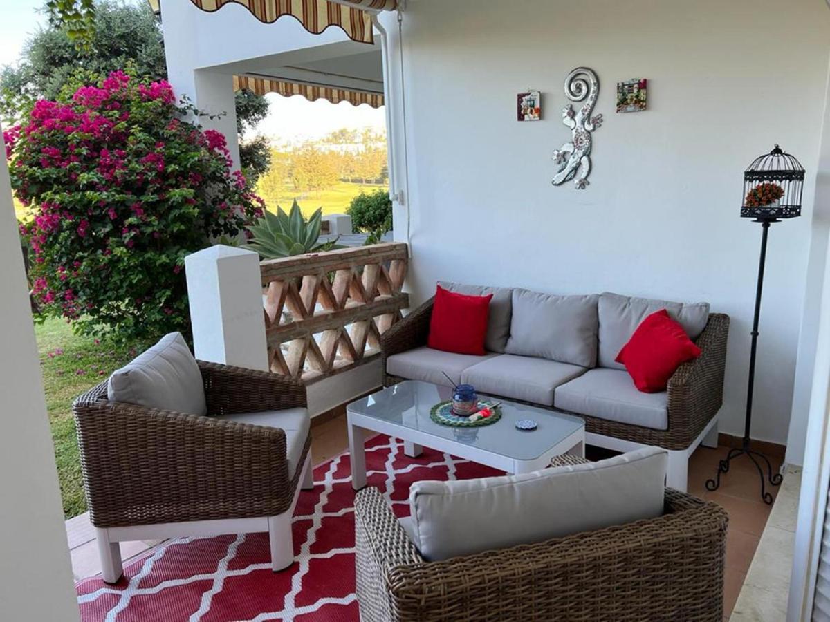 Beautiful Apt With Golf & Lake Views Mijas Golf 丰希罗拉 外观 照片